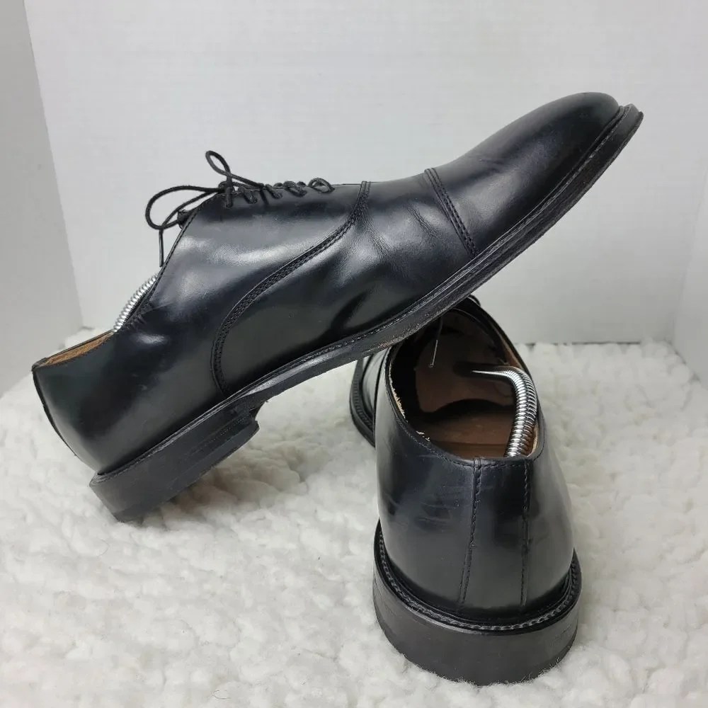 Barneys New York Mens Oxford Shoes Size 13  Black Leather Cap Toe